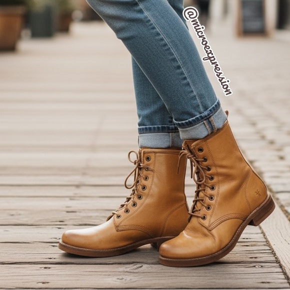 $399 Frye Veronica Combat Tan Brown Leather Lace Up Moto Comfy Everyday Boot